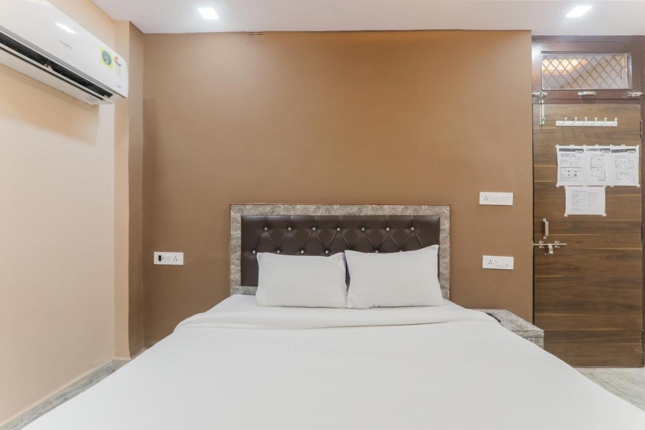 Oyo Tripureswari Guest House Puri Exterior foto